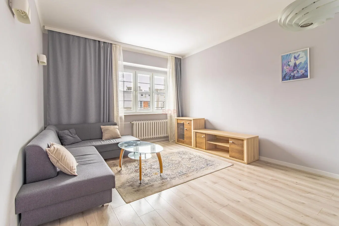أخرى