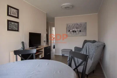 أخرى