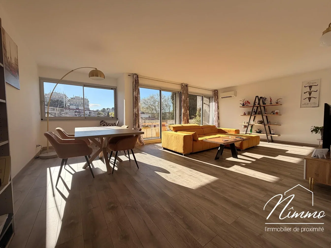 Дневна соба