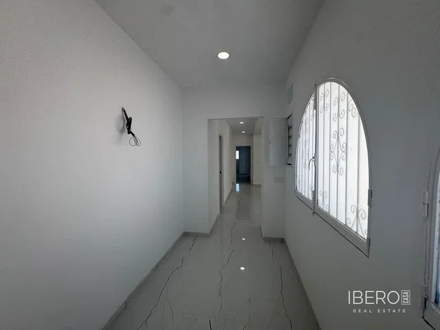 أخرى
