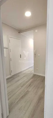 أخرى