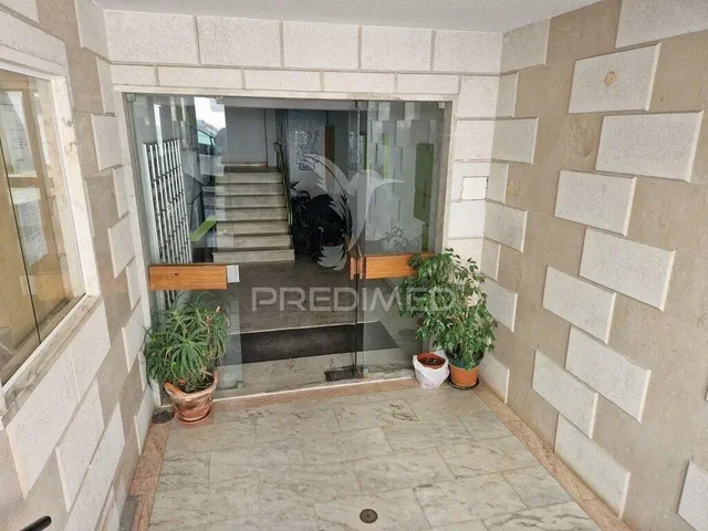 أخرى