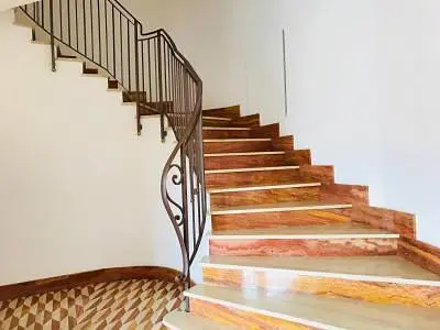 أخرى