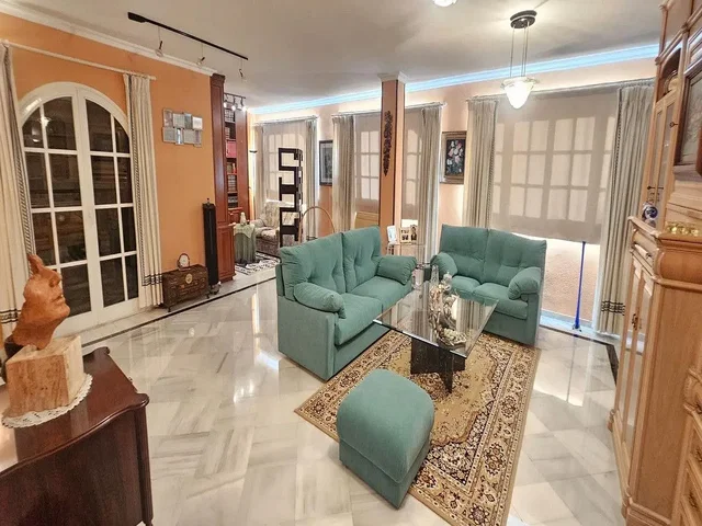 أخرى