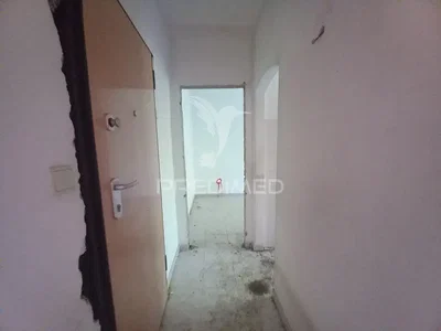 أخرى