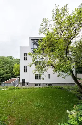 Хол