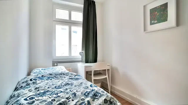Хол