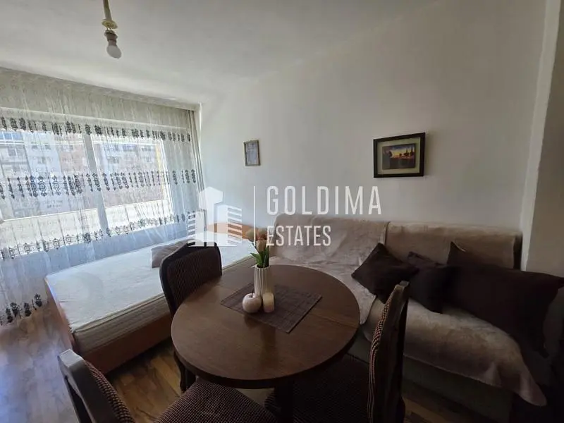 Дневна соба