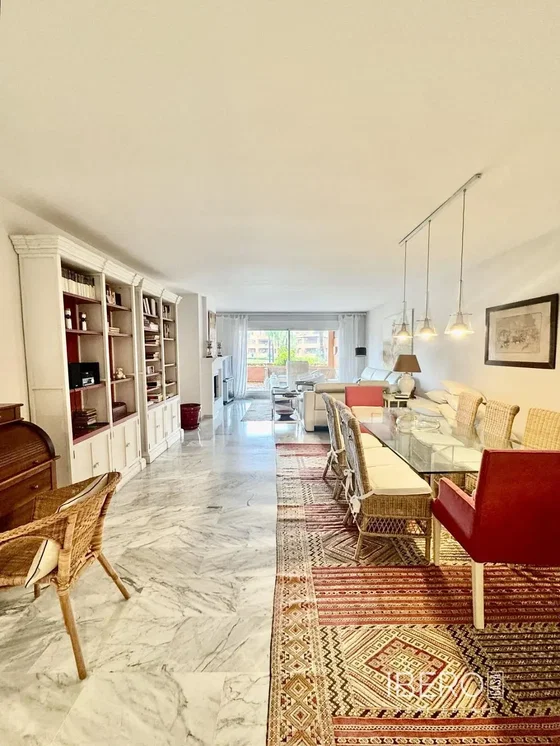 أخرى