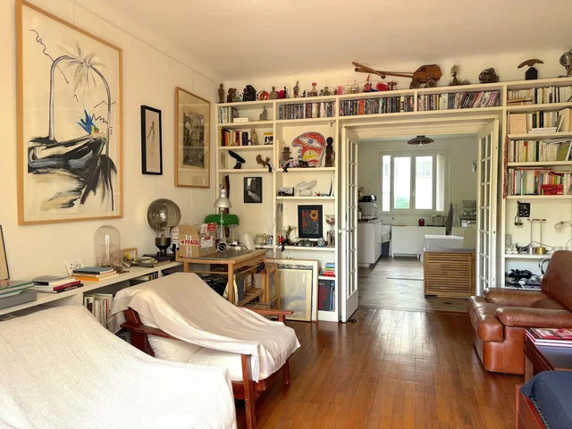 Salon