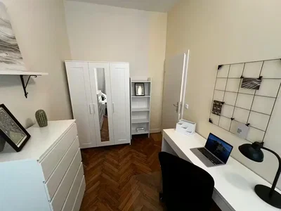 Хол