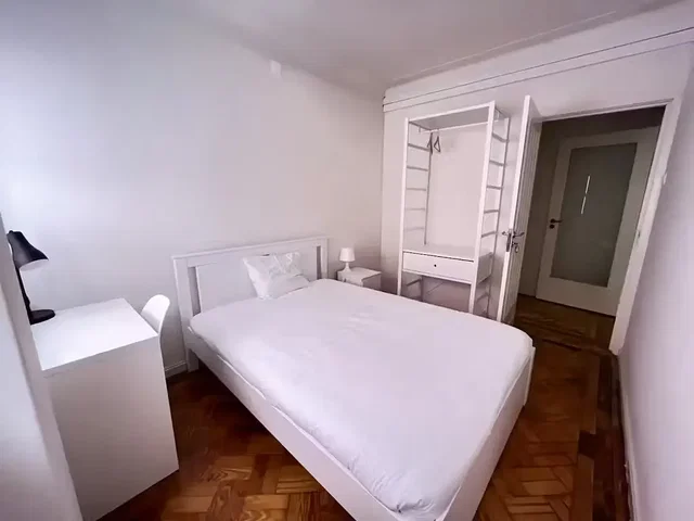 Хол