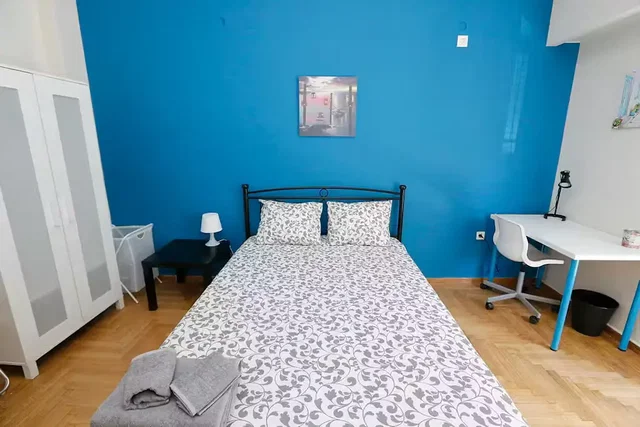 Хол