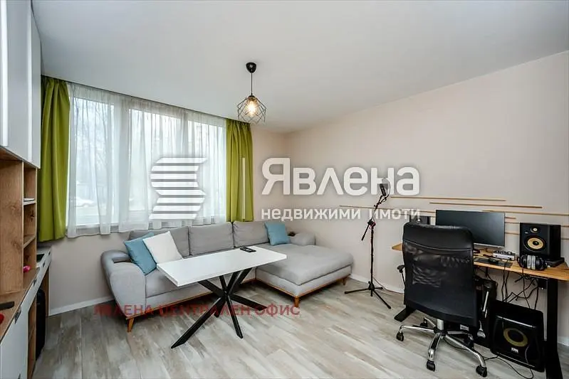 Дневна соба