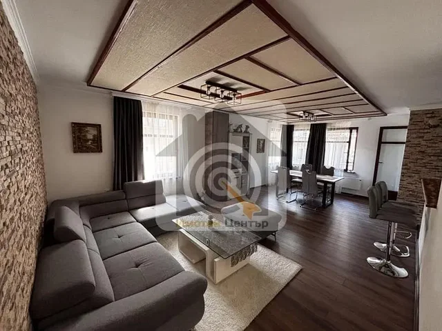Salón