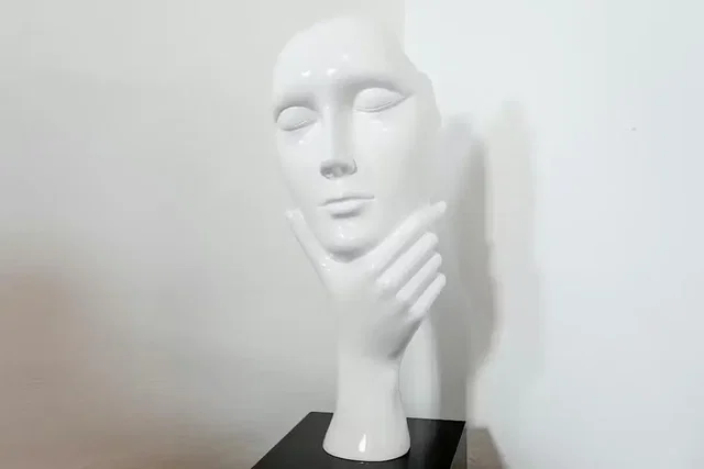 Хол