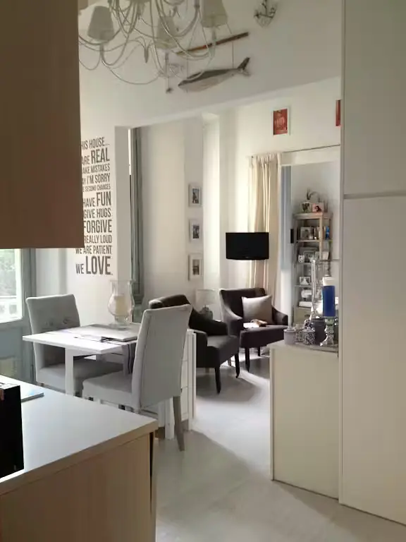 Хол