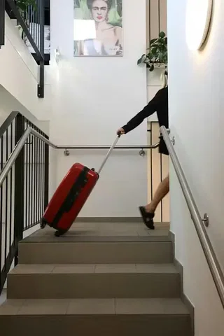 Хол