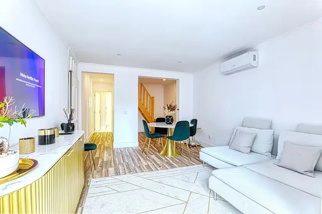 غرفة معيشة