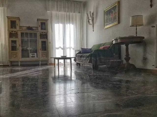 Хол