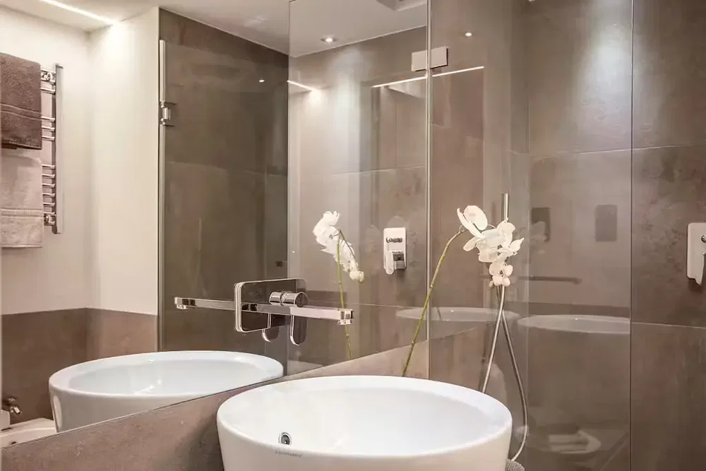 Хол