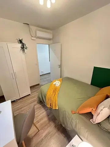 Хол