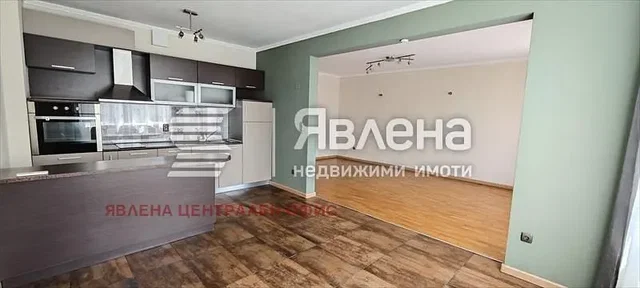 Хол