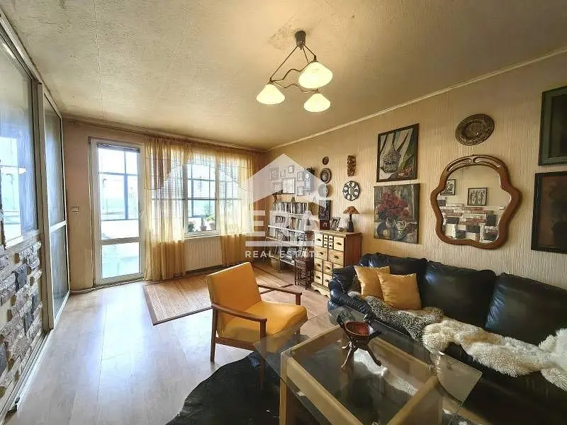 Дневна соба