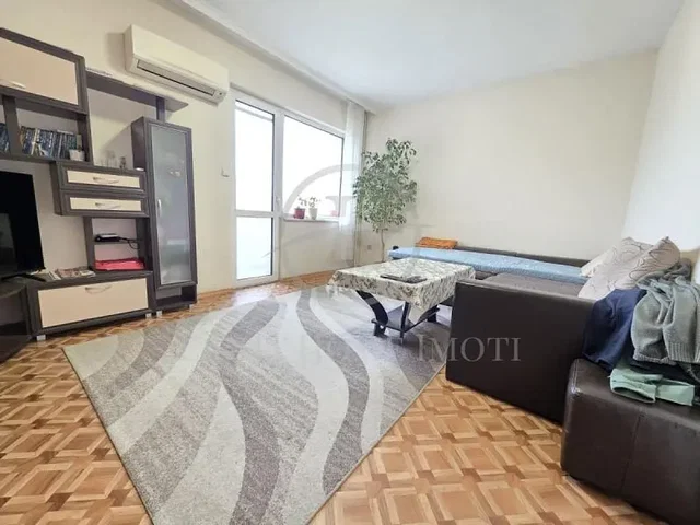 Дневна соба