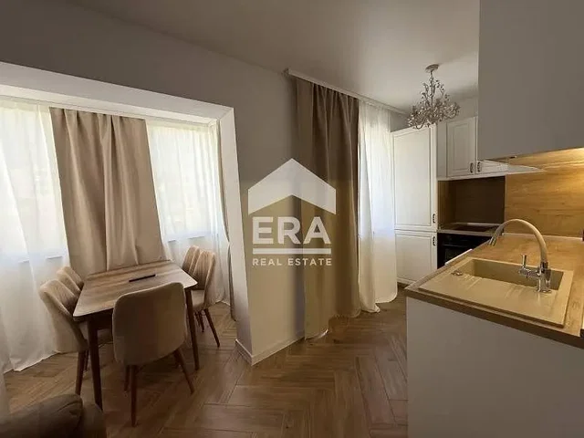Хол
