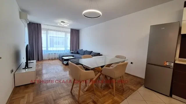 Σαλόνι