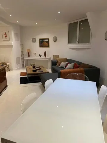 غرفة معيشة