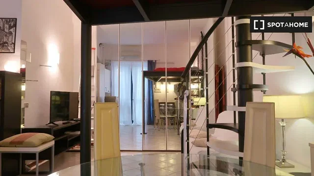 Хол