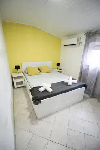 Хол