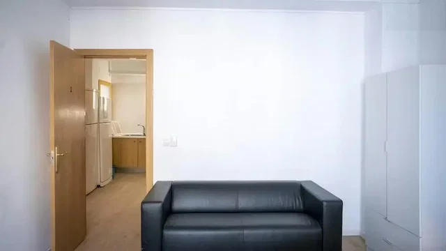 Хол