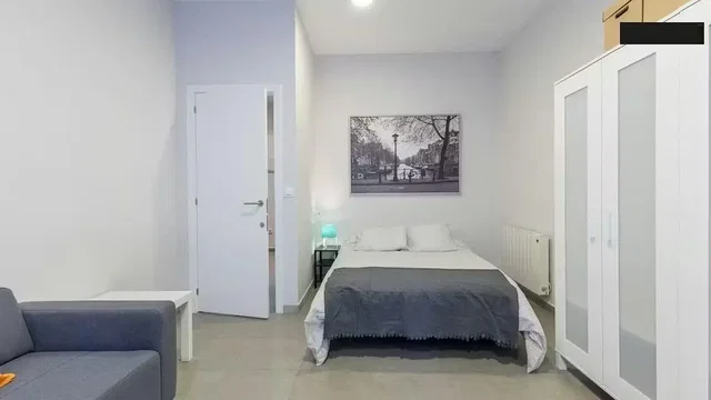 Хол