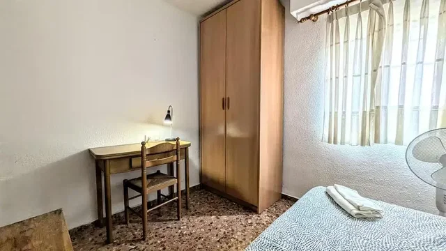 Хол