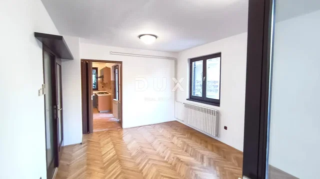 Хол