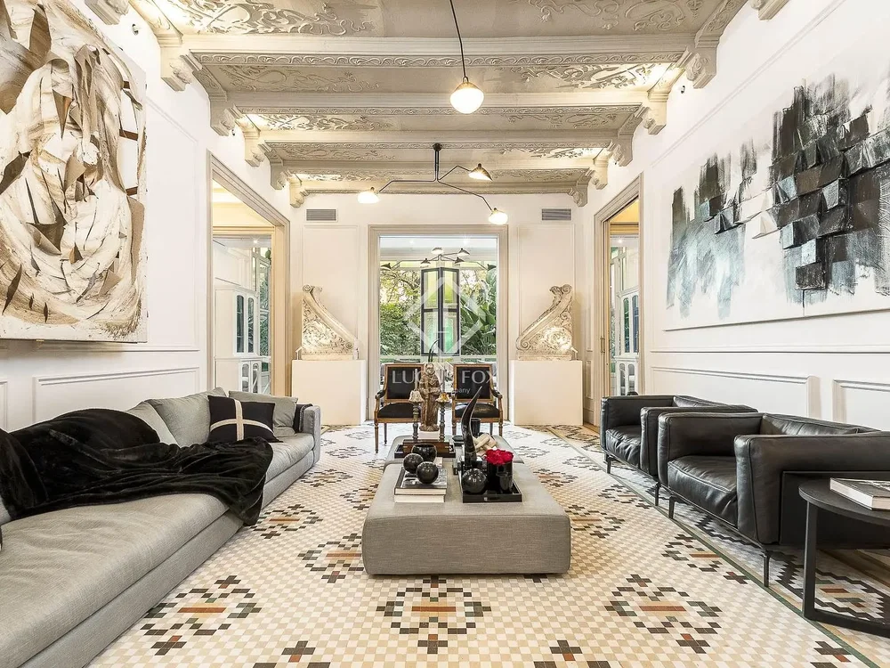 Salon