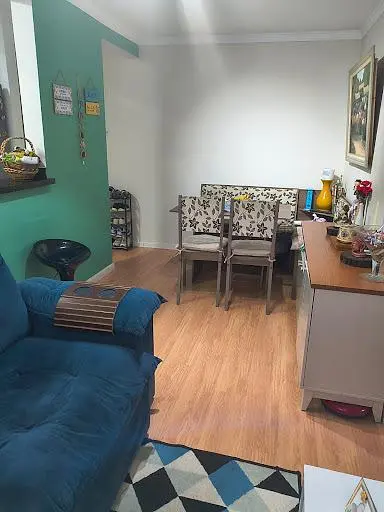 أخرى