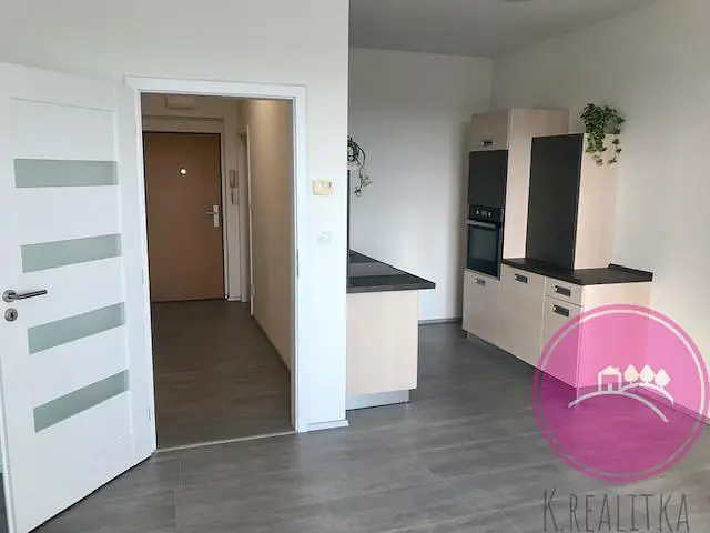 أخرى