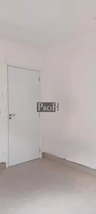 أخرى