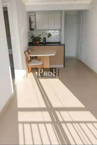 أخرى