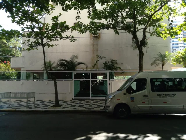 أخرى