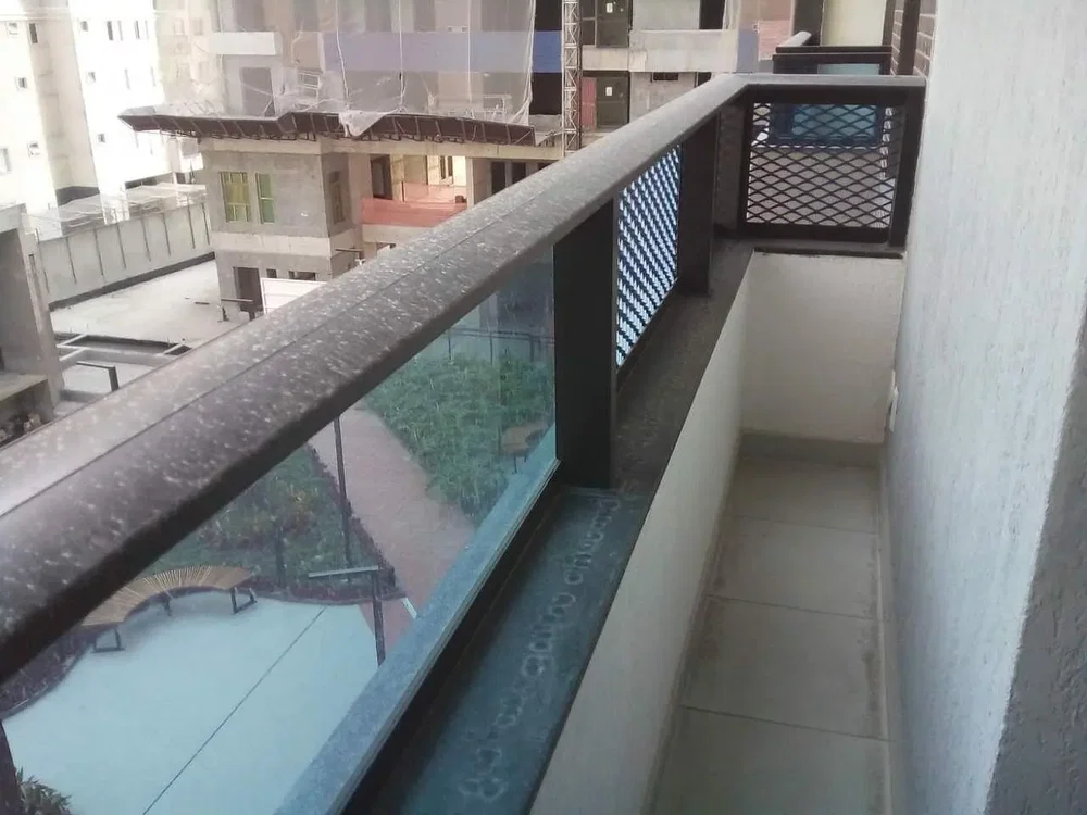 أخرى