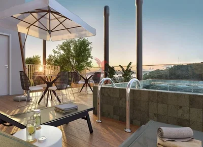 أخرى