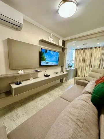 أخرى
