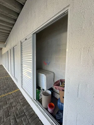 أخرى