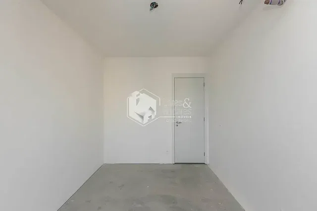 أخرى