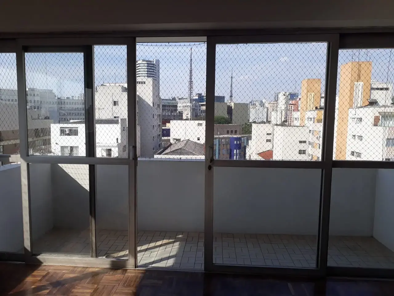 أخرى